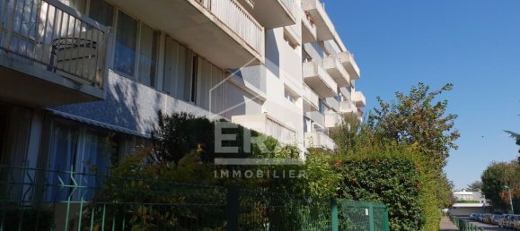 Dúplex de 3 dormitorios en Neuilly-sur-Marne, France No. 183143 13