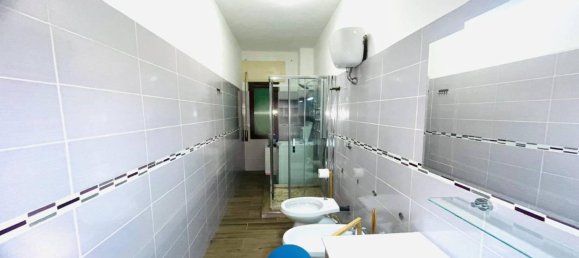 2غرفة شقة في Casoria, Italy رقم 32743 17