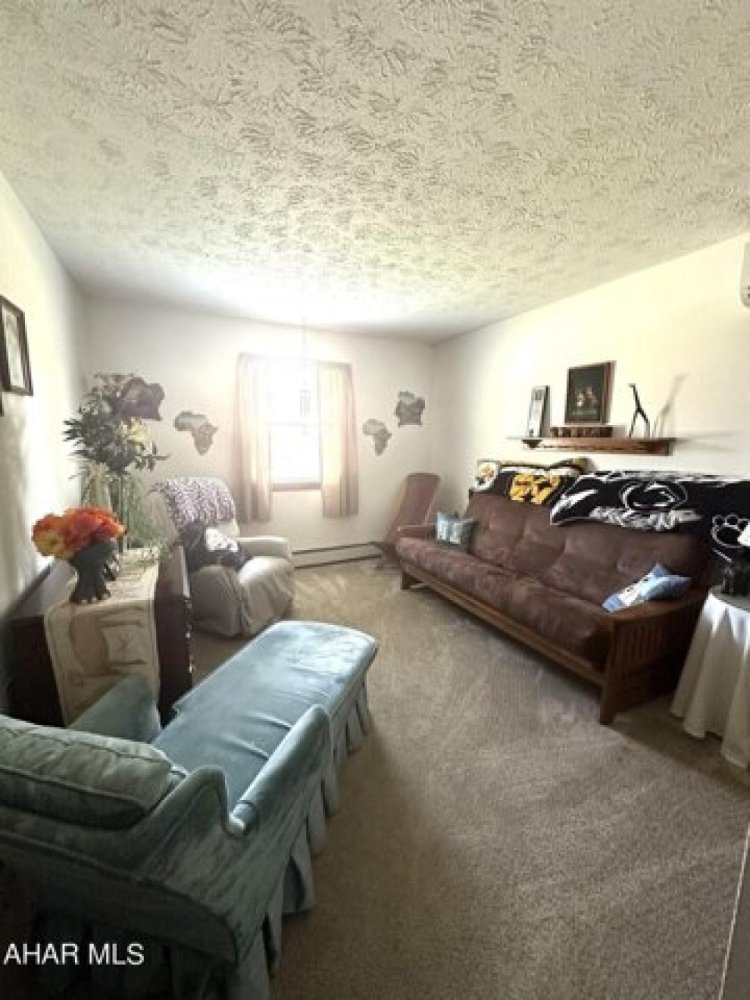 3 bedrooms House in Hollidaysburg, USA No. 399447