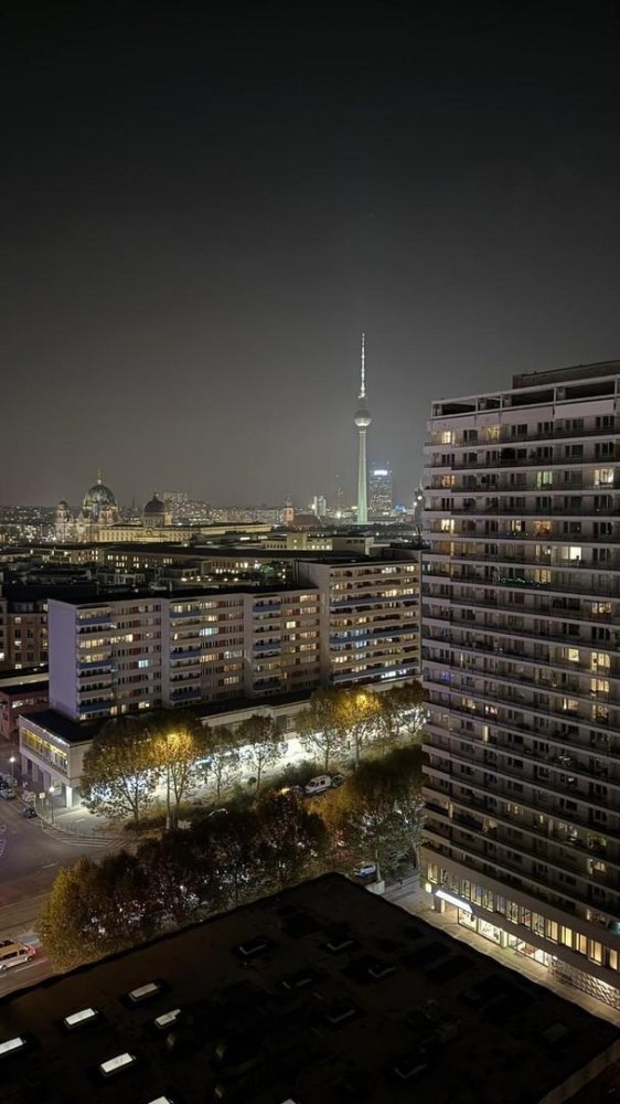 Квартира с 3 комнатами в Митте, Германия № 282310