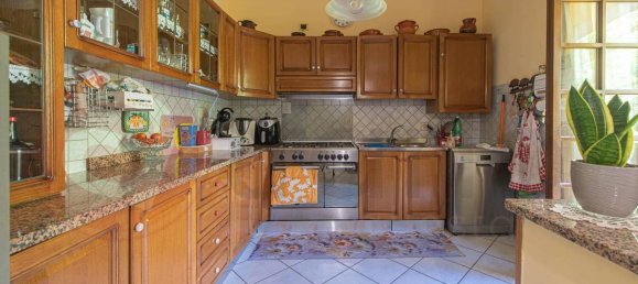 3 bedrooms Villa in Balsorano, Italy No. 362141 16