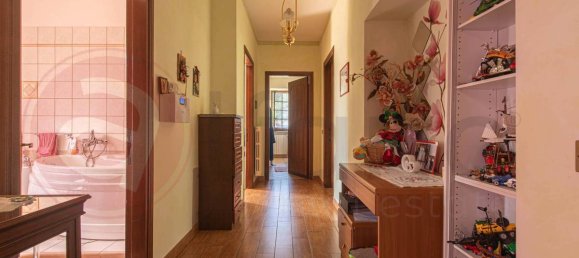 3 bedrooms Villa in Balsorano, Italy No. 362141 21