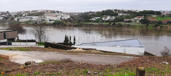 2736m² Land in Vila Nova de Gaia, Portugal No. 60773 5