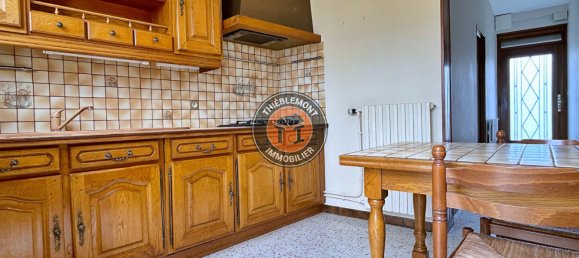 3 Schlafzimmer Haus in La Fere, France, Nr. 273475 6