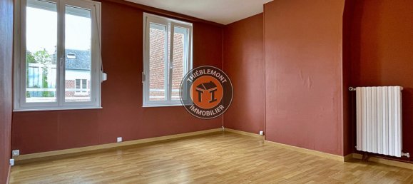 3 Schlafzimmer Haus in La Fere, France, Nr. 273475 12