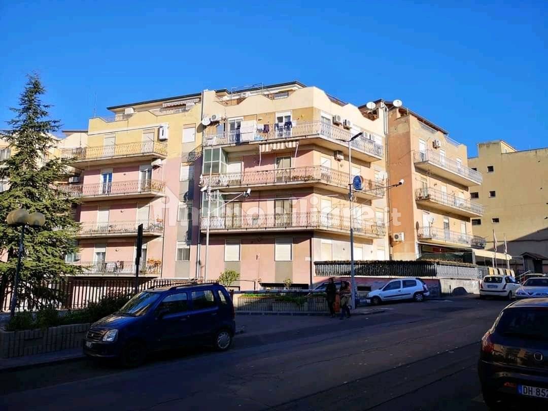 1 bedroom Apartment in Adrano, Italy No. 255623