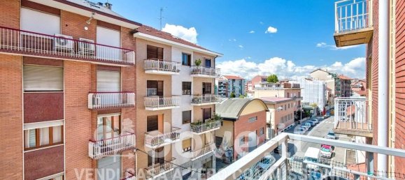 1 bedroom Apartment in Turin, Italy No. 296350 20