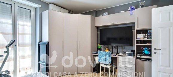 1 bedroom Apartment in Turin, Italy No. 296350 9