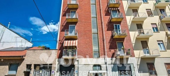 1 bedroom Apartment in Turin, Italy No. 296350 22