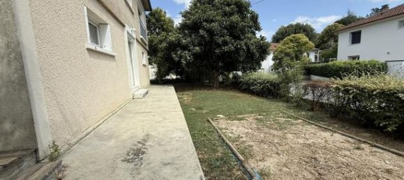 4 Schlafzimmer Villa in Auch, France, Nr. 300237 12