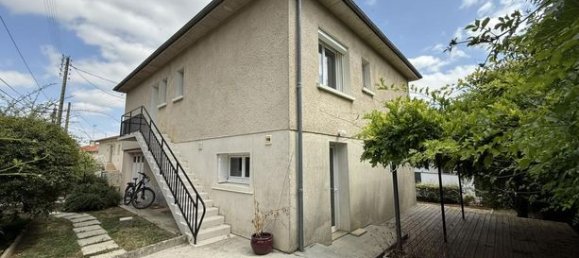 4 Schlafzimmer Villa in Auch, France, Nr. 300237 16