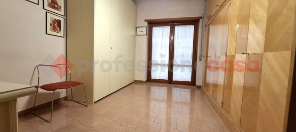 Квартира с 6 комнатами в Сора, Италия № 56845 11