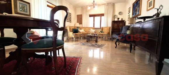 Квартира с 6 комнатами в Сора, Италия № 56845 17