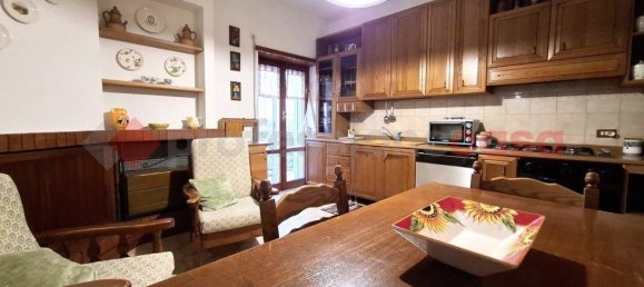 Квартира с 6 комнатами в Сора, Италия № 56845 31