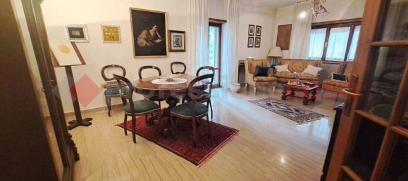 Квартира с 6 комнатами в Сора, Италия № 56845 8