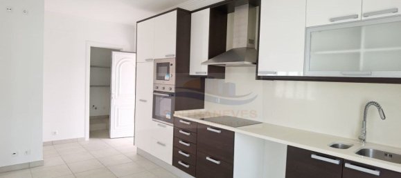 3 bedrooms House in Ericeira, Portugal No. 151437 7