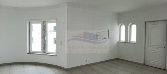 3 bedrooms House in Ericeira, Portugal No. 151437 12