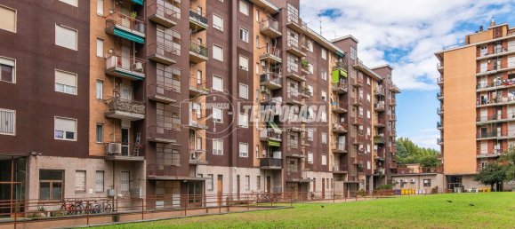 3 chambres Appartement à Paderno Dugnano, Italy No. 358047 10