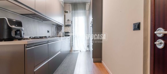 3 chambres Appartement à Paderno Dugnano, Italy No. 358047 2