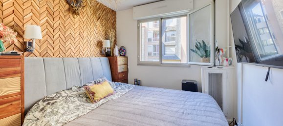 1 bedroom Apartment in Vincennes, France No. 164242 5