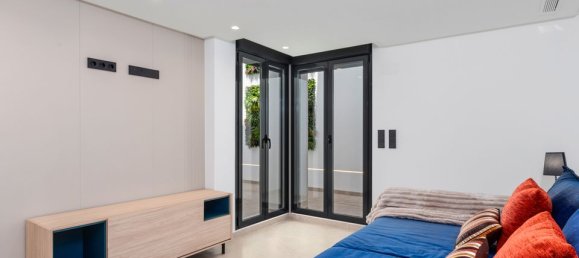 4 bedrooms Villa in El Campello, Spain No. 189244 16