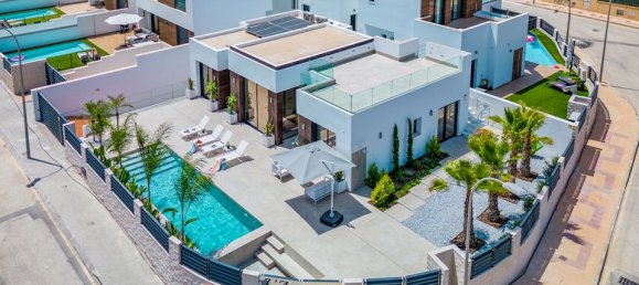 4 bedrooms Villa in El Campello, Spain No. 189244 8