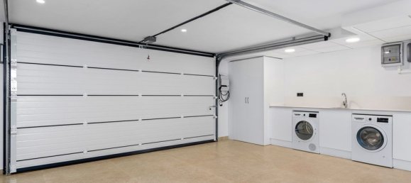 4 bedrooms Villa in El Campello, Spain No. 189244 24