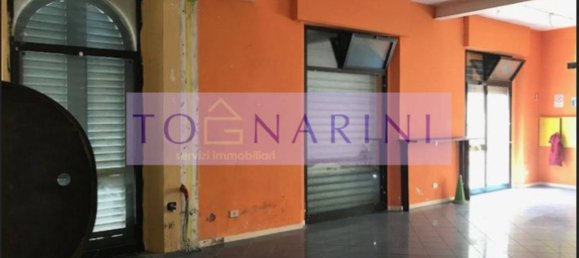 Imóvel comercial de 3 divisões em Montecatini Terme, Italy N.º 92302 3