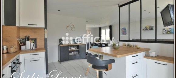 Дом с 3 спальнями в Сен-Валье, Франция № 258580 5