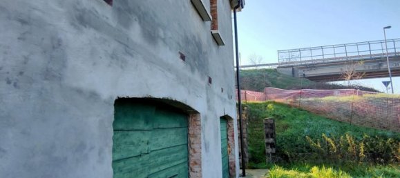 3 Schlafzimmer Haus in Porto Viro, Italy, Nr. 75321 3