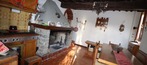 8 rooms House in Cavriglia, Italy No. 237628 33