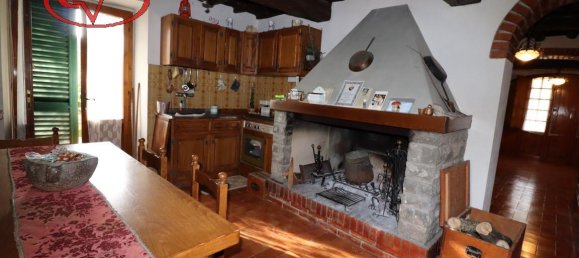 8 rooms House in Cavriglia, Italy No. 237628 32