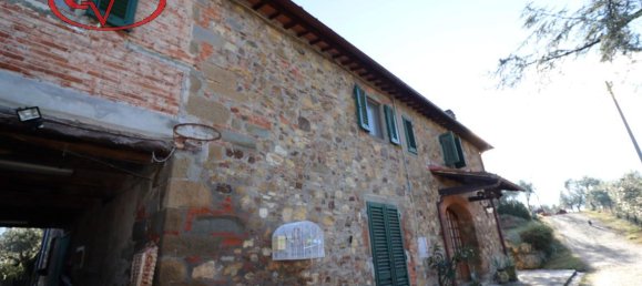 8 rooms House in Cavriglia, Italy No. 237628 12