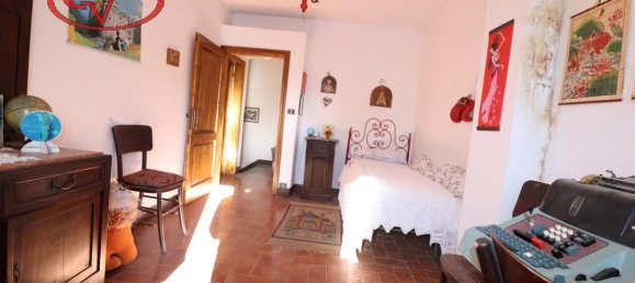 8 rooms House in Cavriglia, Italy No. 237628 40