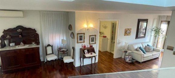 Пентхаус с 7 комнатами в Пезаро, Италия № 196599 13