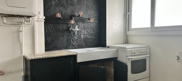 1 bedroom Apartment in Chateauroux, France No. 62425 2