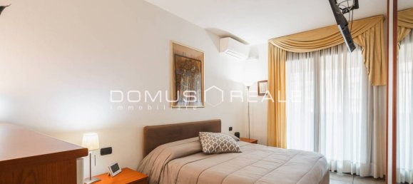 3 bedrooms Apartment in Verona, Italy No. 209221 20