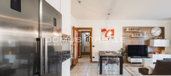 3 bedrooms Apartment in Verona, Italy No. 209221 3