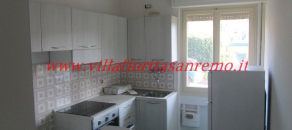 2 rooms Apartment in Sanremo, Italy No. 282436 2