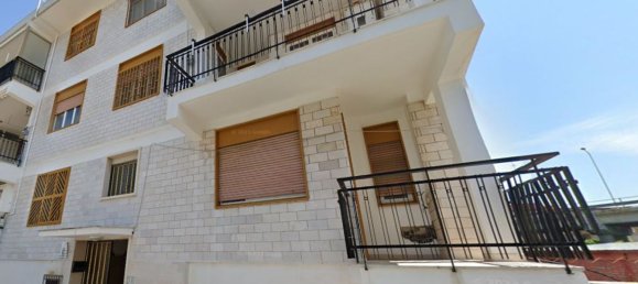 Квартира с 3 комнатами в Модуньо, Италия № 41929 5