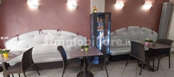 4 rooms Commercial property in Arezzo, Italy No. 207095 6