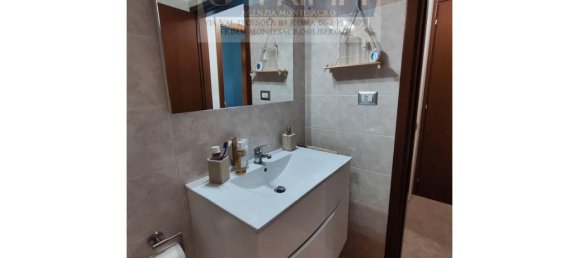 2 rooms Apartment in Rome, Italy No. 28789 17