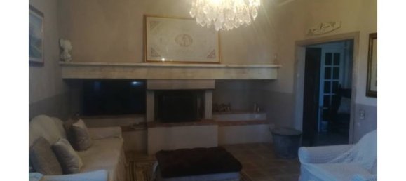 Дом с 5 спальнями в Винчи, Италия № 254725 3