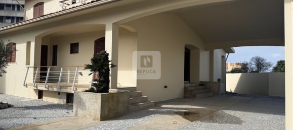 4 Schlafzimmer Villa in Vila Nova de Gaia, Portugal, Nr. 143725 2