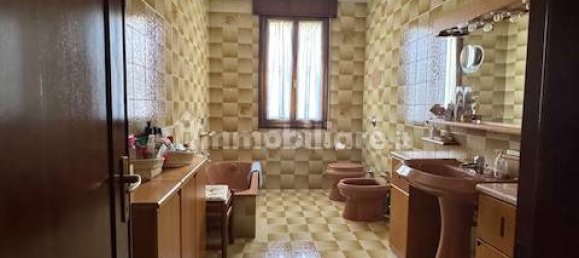 5 bedrooms Villa in Romano d'Ezzelino, Italy No. 321738 6