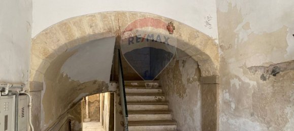 3 Schlafzimmer Wohnung in Trani, Italy, Nr. 363322 5