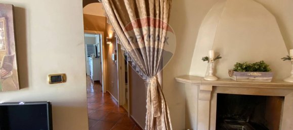 3 Schlafzimmer Wohnung in Trani, Italy, Nr. 363322 20