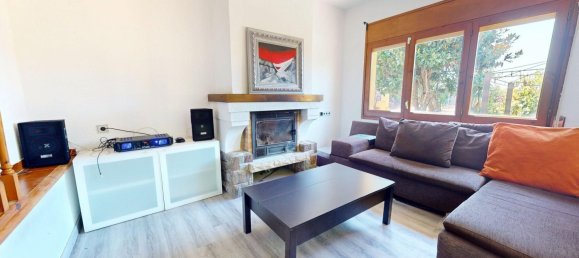 4 bedrooms House in El Masnou, Spain No. 175578 12