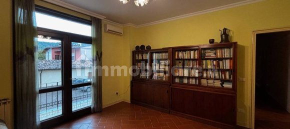 Apartamento T2 em Cellatica, Italy N.º 338878 9