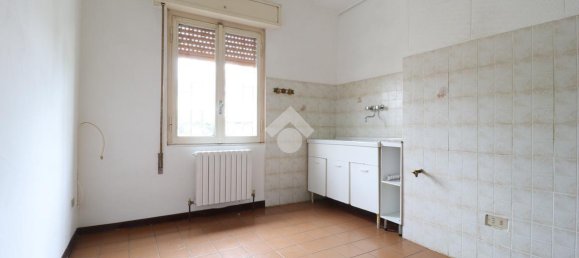 3غرفة منزل في Voghera, Italy رقم 151803 11